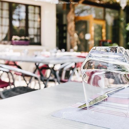 Hotel Le Central Boussac  Zewnętrze zdjęcie