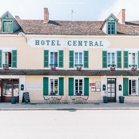 Hotel Le Central Boussac  Zewnętrze zdjęcie