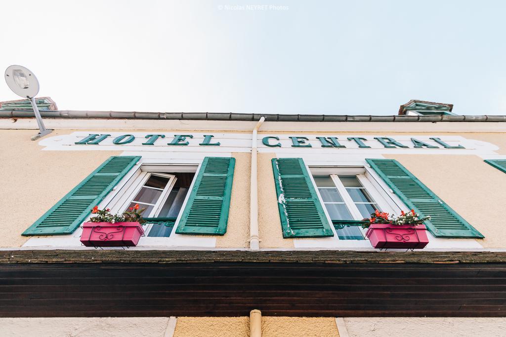 Hotel Le Central Boussac  Zewnętrze zdjęcie